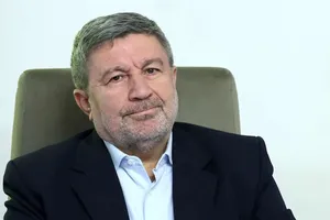 الیاس حضرتی در پیام تبریک به محسن رضایی: مردم منتظر تصمیمات آینده‌نگر هستند