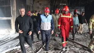 پایان عملیات مهار آتش‌سوزی مجتمع ارغوان؛ آمار جان‌باختگان به ۸ نفر رسید