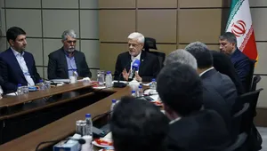 انتقاد عارف از رویکرد صداوسیما درباره محدودیت اینترنت