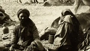 منظرۀ اتراق یک کاروان در کاروانسرا در دوران قاجار