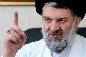 آقای خرازی! از ریش سفید و عمامه سیاهت خجالت بکش