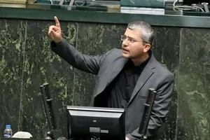 سخنگوی کمیسیون امنیت ملی: به جای دیپلمات‌ها موشک‌ها را برای مذاکره با شیطان بفرستید تا حساب کار دستش بیاید