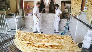 رد شایعه گرانی نان؛ رئیس کارگروه آرد و نان: افزایش قیمت نان غیرقانونی است