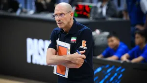 زمان ورود روبرتو پیاتزا به تهران و برنامه تیم ملی والیبال