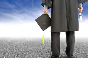 از هر ۱۰ بیکار، ۴ نفر مدرک دانشگاهی دارند