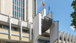مدرنیسم سوسیالیستی ساختمان وزارت کشاورزی در کیشیناو؛ میراث معماری شوروی (+عکس)