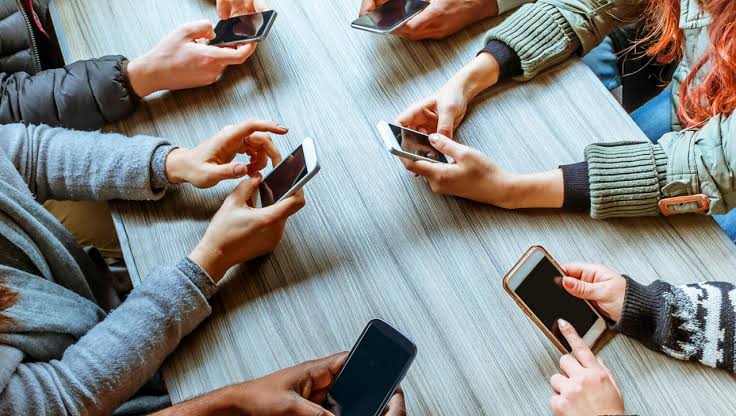 تلفن همراه تلفن همراه