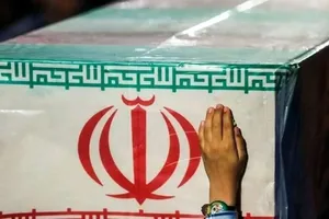وداع با پیکر تنها شهید مسیحی جنگ رمضان در اصفهان