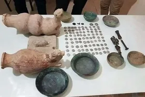 انتقال بیش از ۵۰ هزار شیء تاریخی به مخازن امن