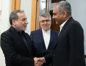دیدار مجدد وزیر کشور پاکستان با عراقچی