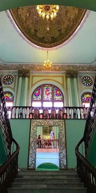 وزیر دربار در چنگ پرستوی استالین/ ساختمانی که به مرد شماره ۲ وفا نکرد