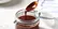 طرز تهیه سس شکلات خانگی با طعم کافی شاپی!
