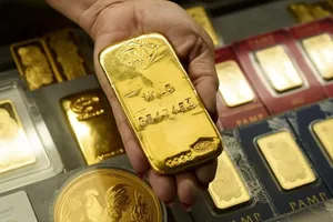 سقوط قیمت طلا؛ پیامد تداوم انسداد تنگه هرمز